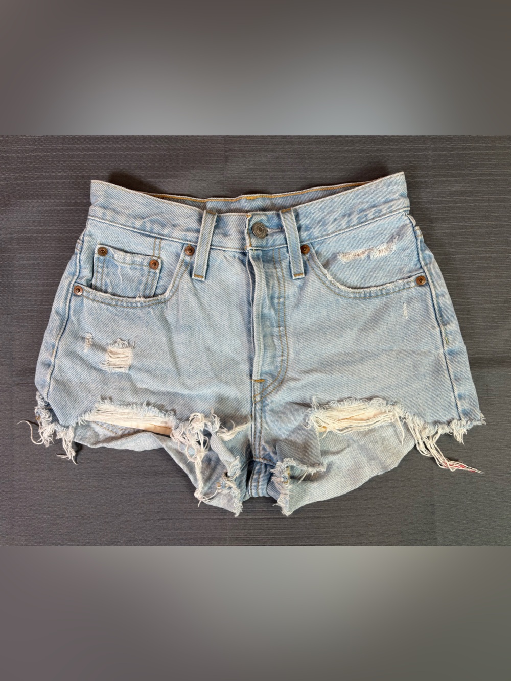 Levi’s 501 Original Distressed Cutoff Shorts W24 High Rise Button Fly